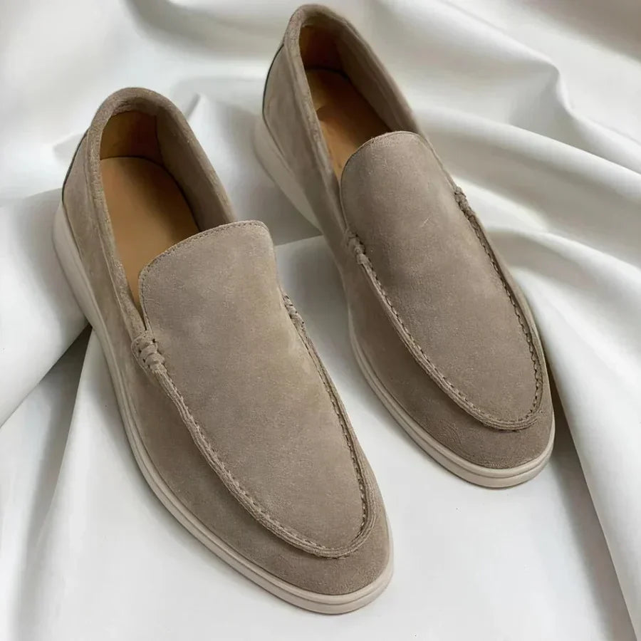 Enzo™ | Mocasines de ante con suela híbrida